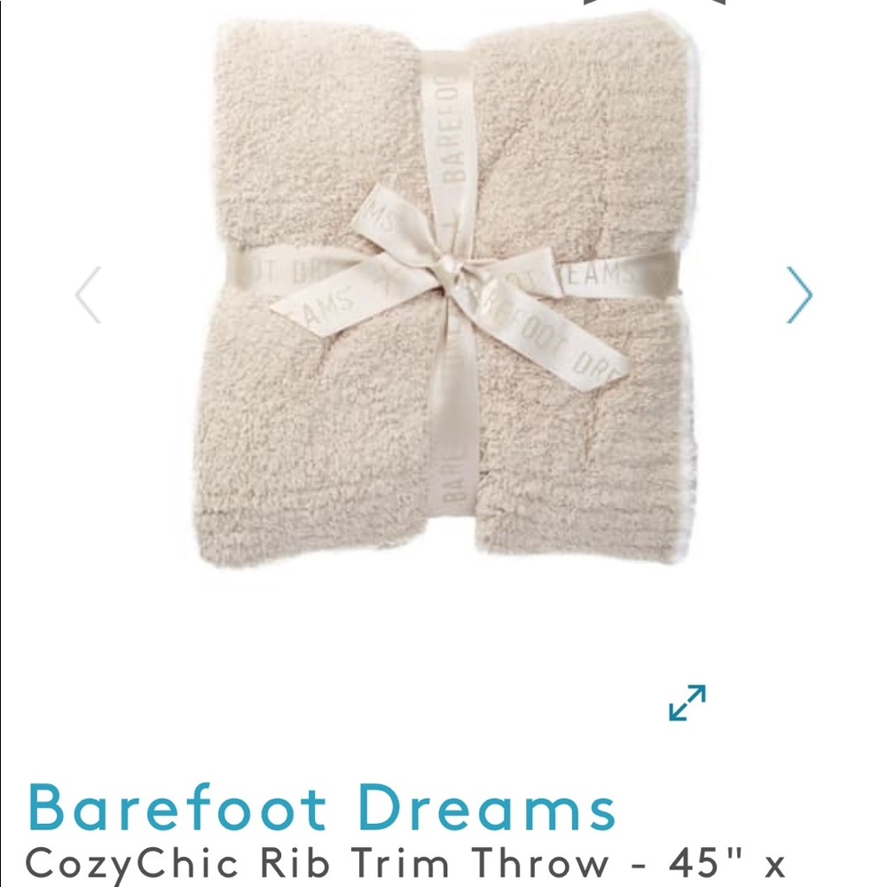 Barefoot dreams blanket